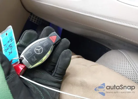 2015 Mercedes-Benz S 550 из США, поврежденный, VIN WDDUG8CB5FA129871